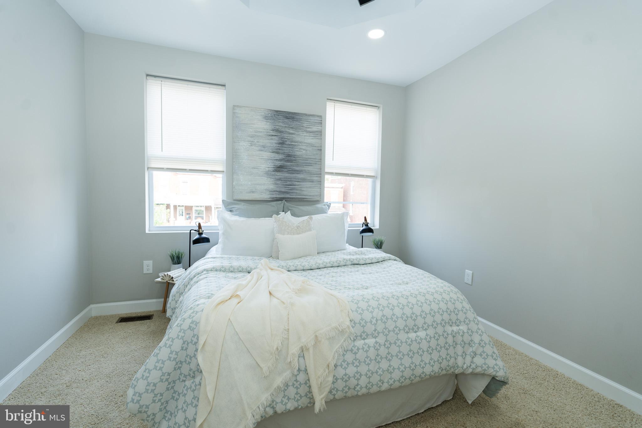 154 Collins Avenue Baltimore, MD 21229 - Photo 25 of 41