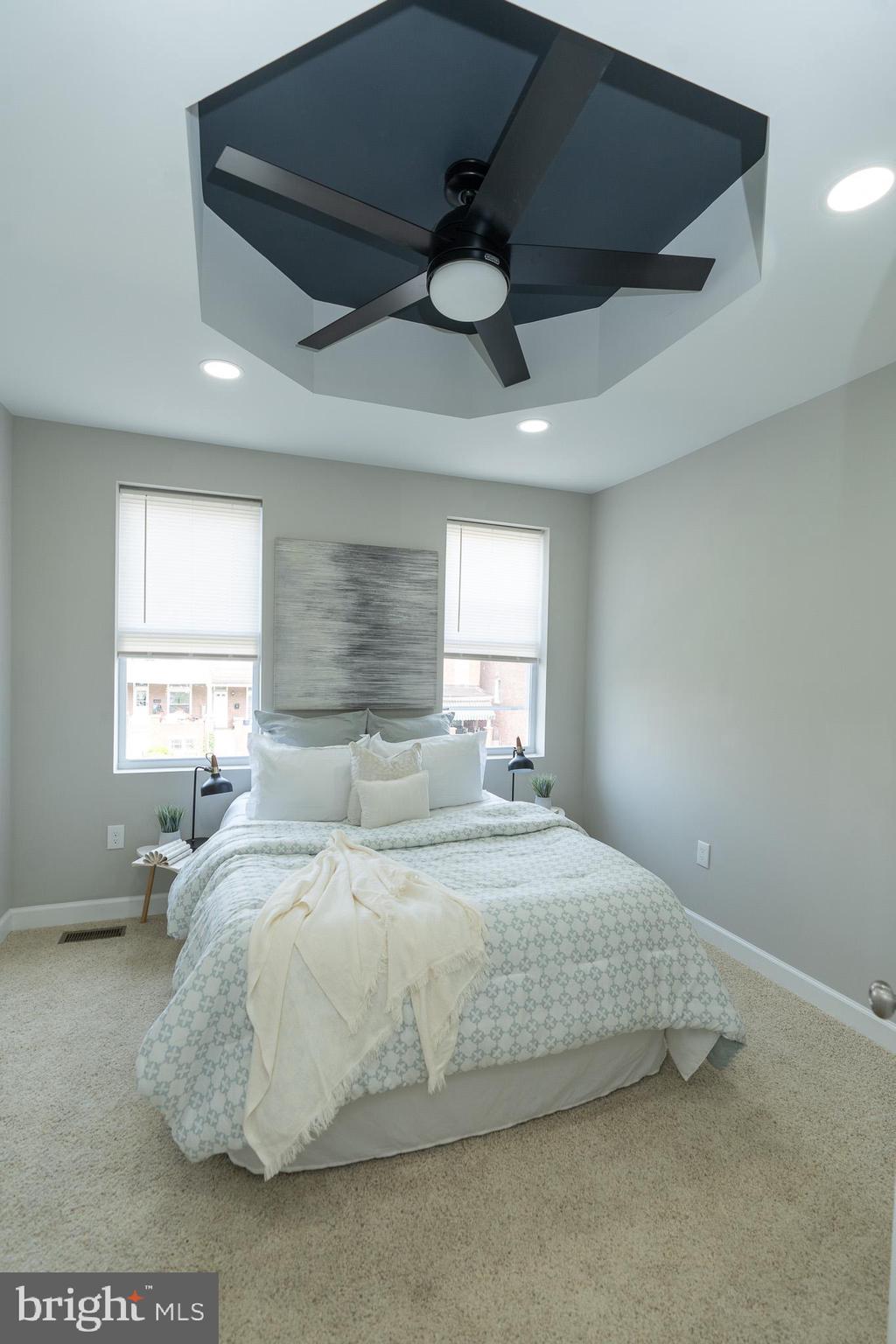 154 Collins Avenue Baltimore, MD 21229 - Photo 26 of 41
