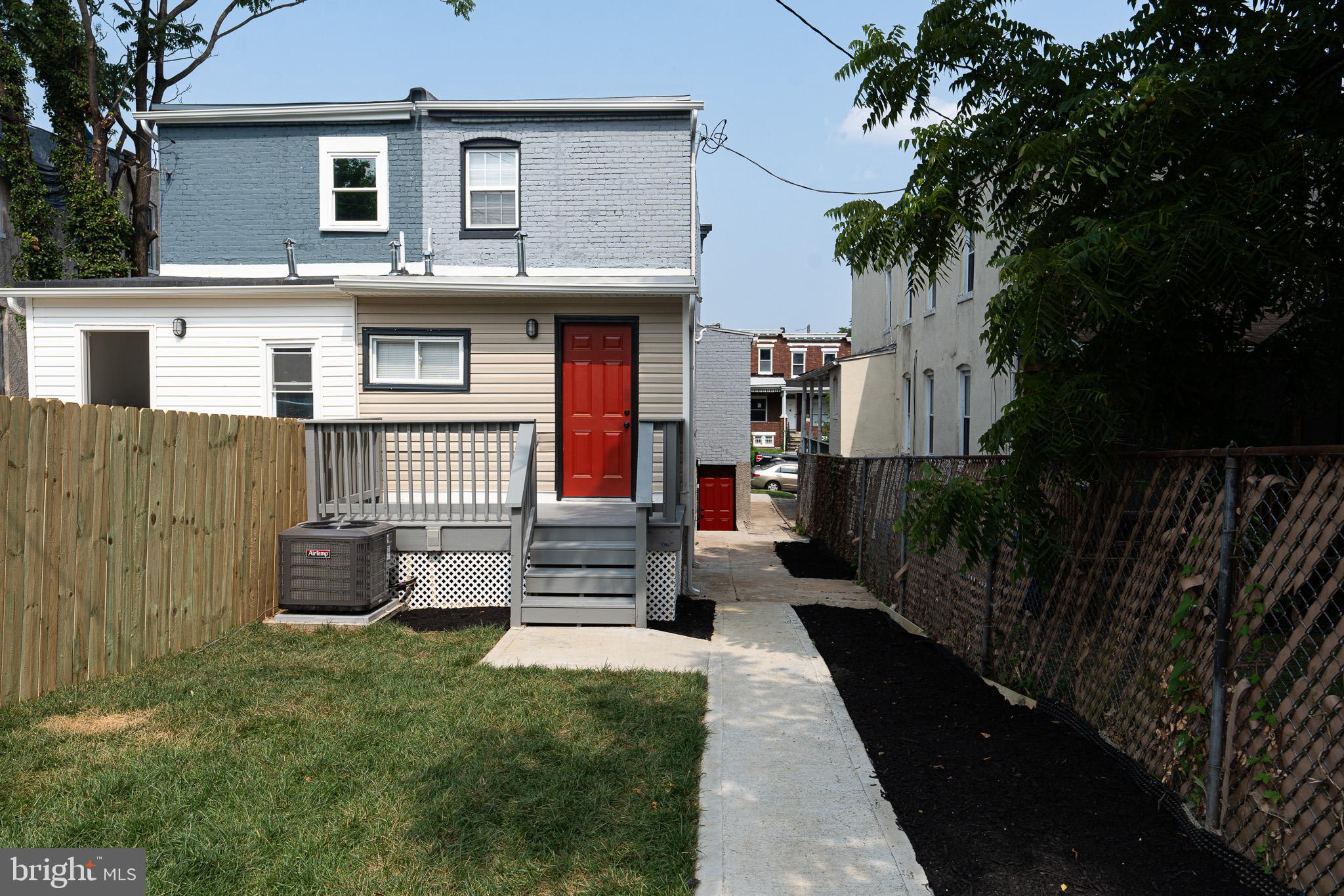 154 Collins Avenue Baltimore, MD 21229 - Photo 40 of 41