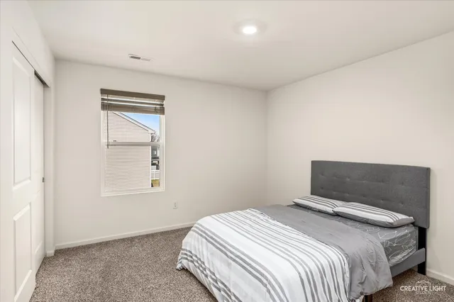 $425,000 | 2606 Seeley Street, Yorkville, IL 60560