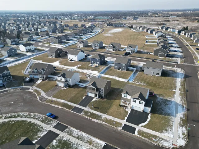 $425,000 | 2606 Seeley Street, Yorkville, IL 60560