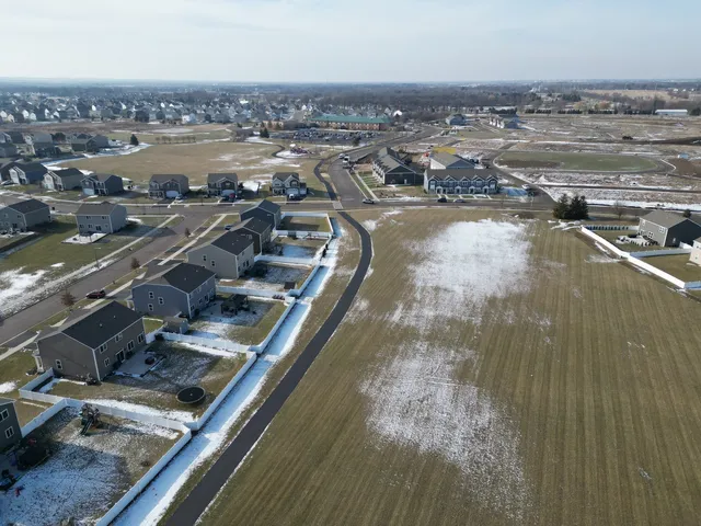 $425,000 | 2606 Seeley Street, Yorkville, IL 60560