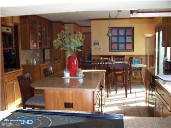 2071 Needhammer Road Pottstown, PA 19464 - Photo 7 of 12 Kitchen