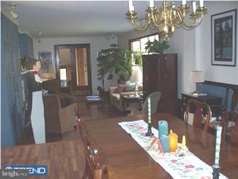 2071 Needhammer Road Pottstown, PA 19464 - Photo 8 of 12 Dining Room
