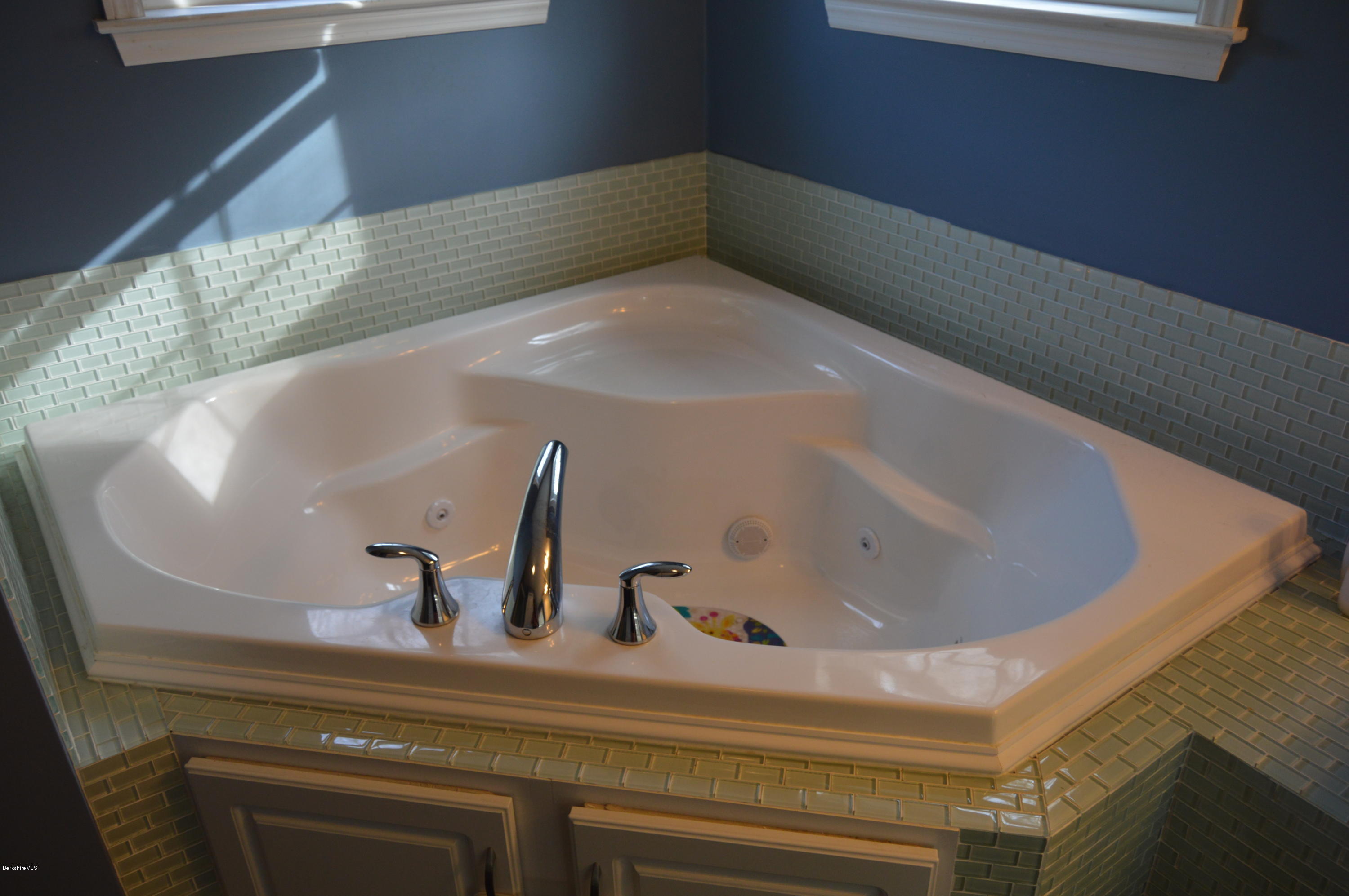 428 W Road Adams, MA 01220 - Photo 36 of 64 DSC_0090