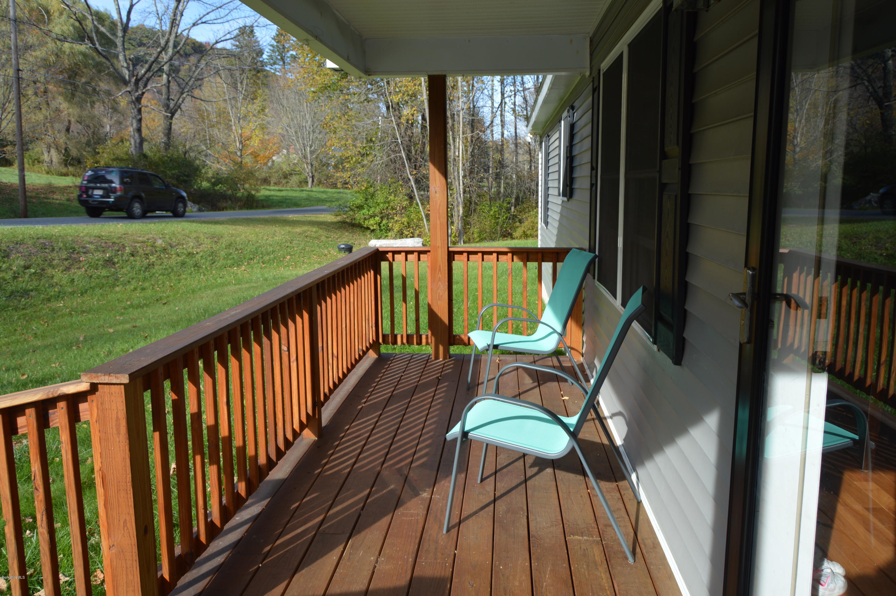 428 W Road Adams, MA 01220 - Photo 6 of 64 DSC_0085