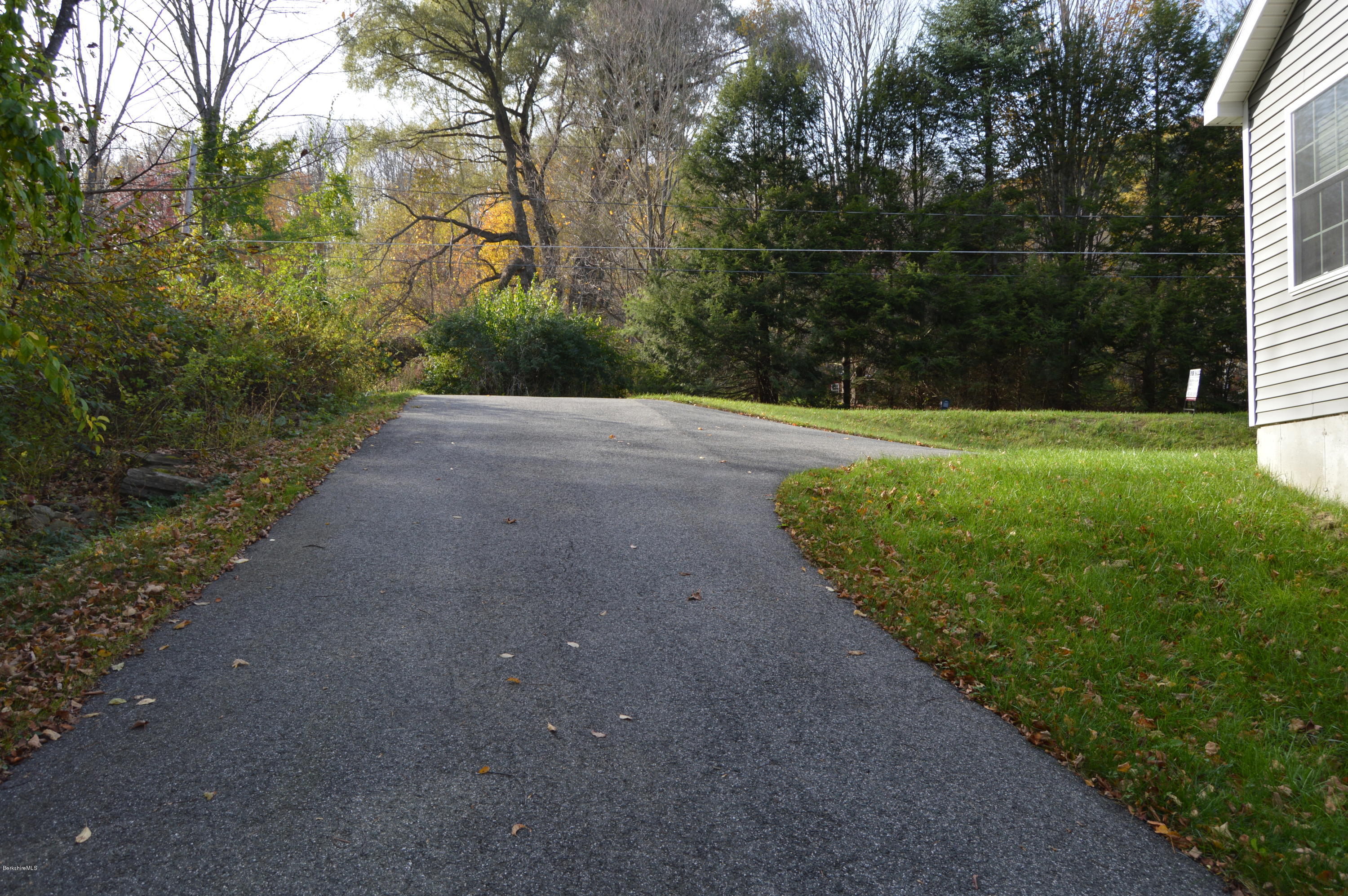 428 W Road Adams, MA 01220 - Photo 7 of 64 DSC_0074