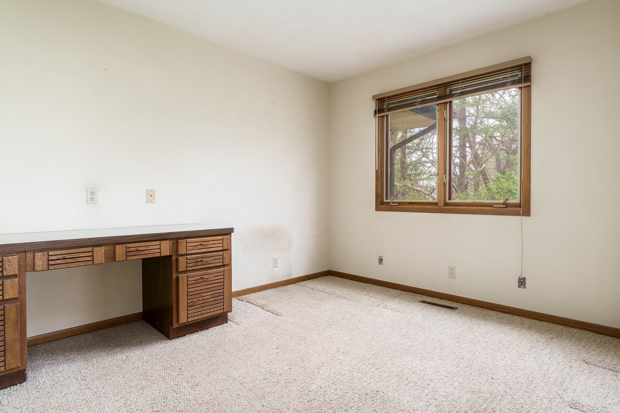 10245 Tybow Trail Roscoe, IL 61073 - Photo 24 of 63 an empty room with windows