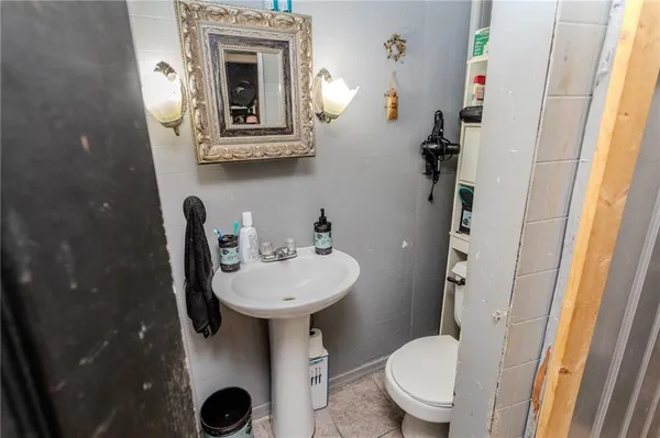 $99,000 | 601 East Washington Avenue, Connellsville, PA 15425