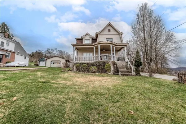 $99,000 | 601 East Washington Avenue, Connellsville, PA 15425