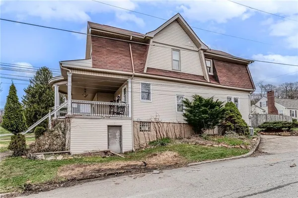 $99,000 | 601 East Washington Avenue, Connellsville, PA 15425