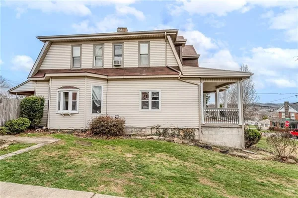 $99,000 | 601 East Washington Avenue, Connellsville, PA 15425
