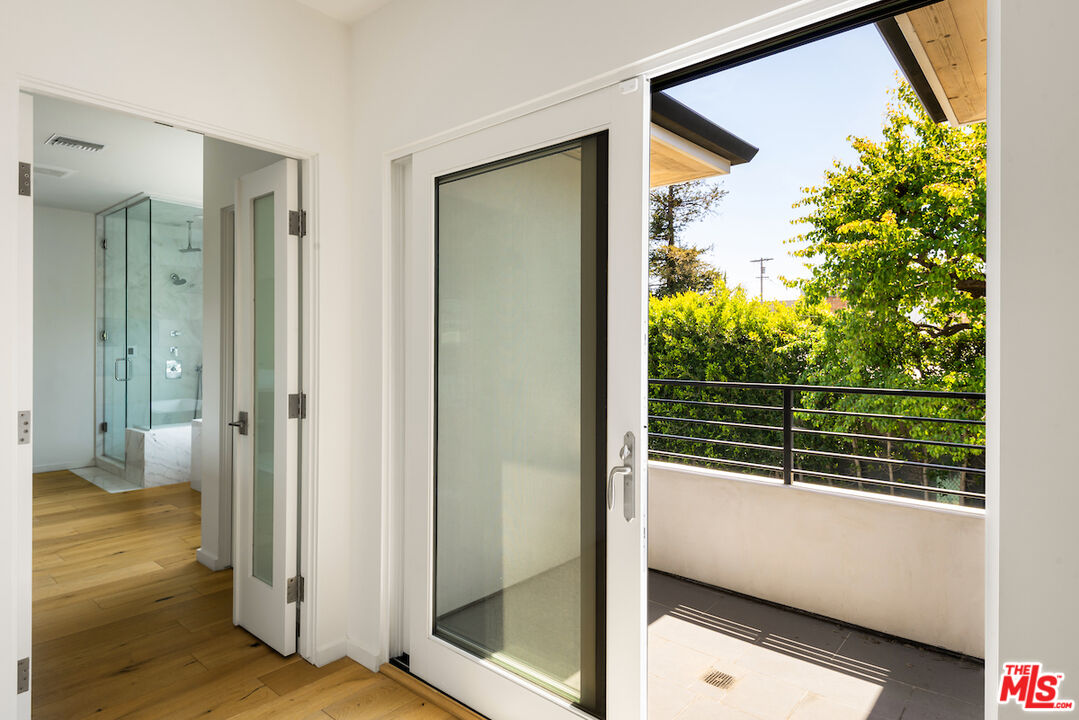 11328 Charnock Road Los Angeles, CA 90066 - Photo 23 of 34 a view of a bathroom from a window