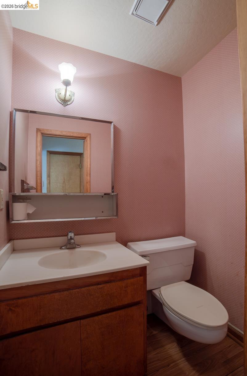 10420 North Airport Road Columbia, CA 95310 - Photo 12 of 54