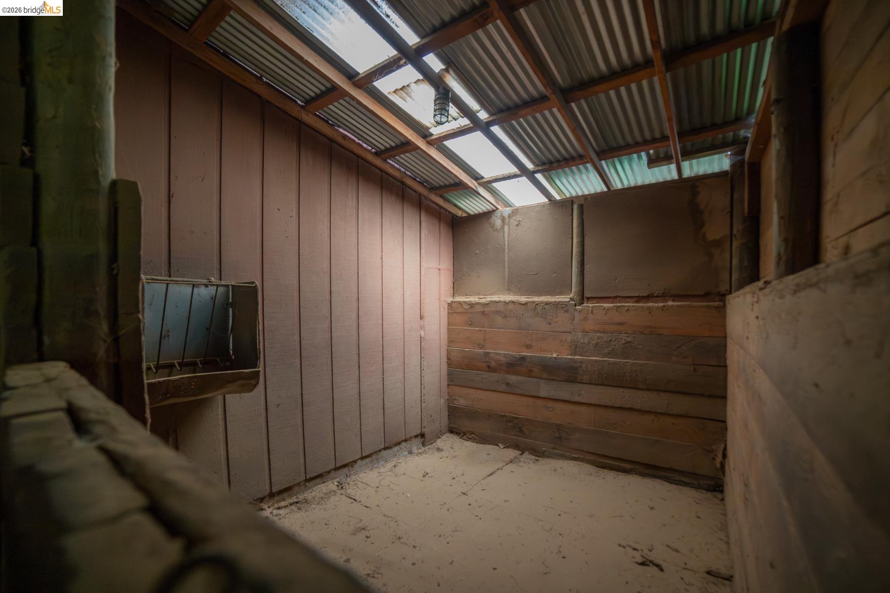 10420 North Airport Road Columbia, CA 95310 - Photo 28 of 54