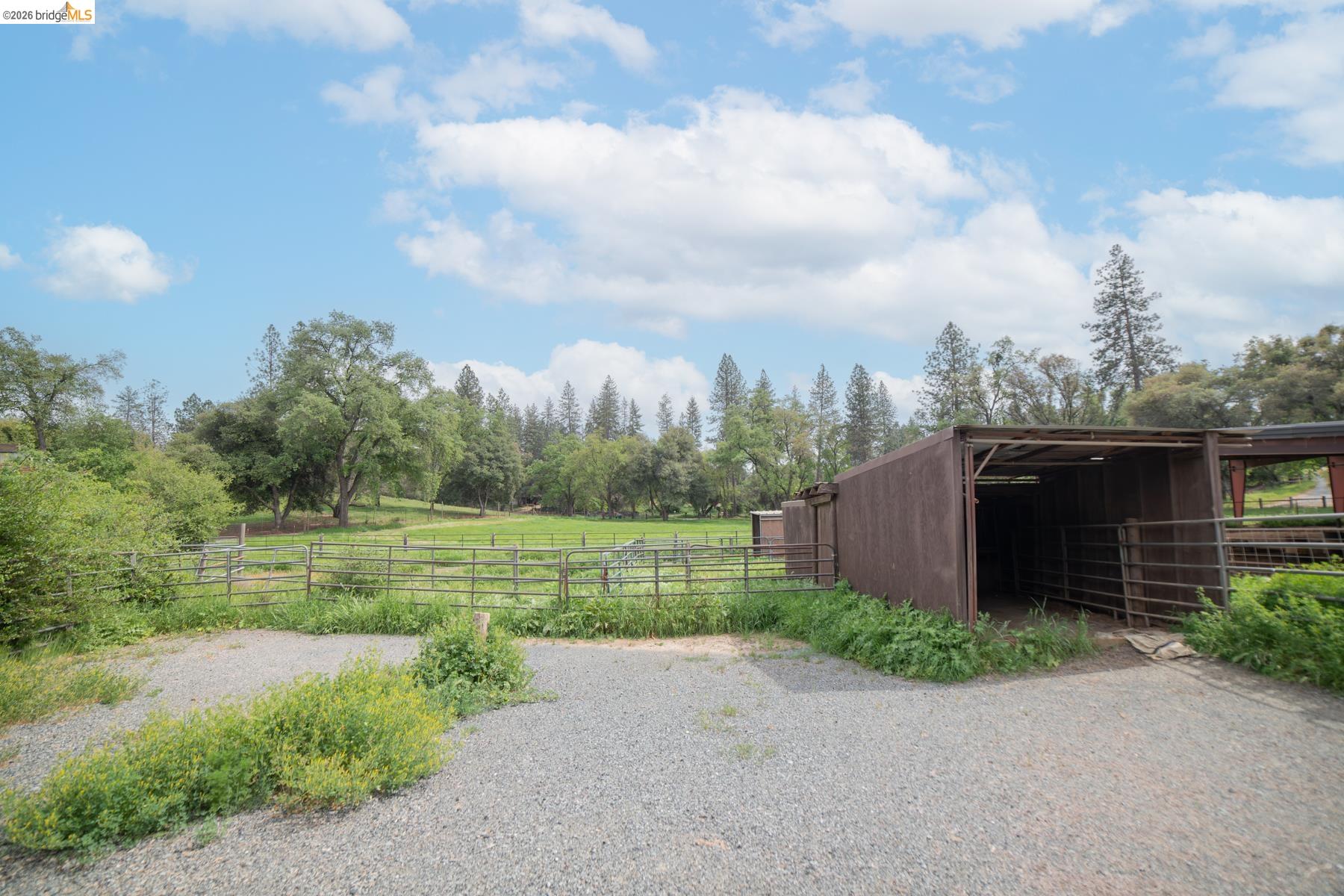 10420 North Airport Road Columbia, CA 95310 - Photo 42 of 54