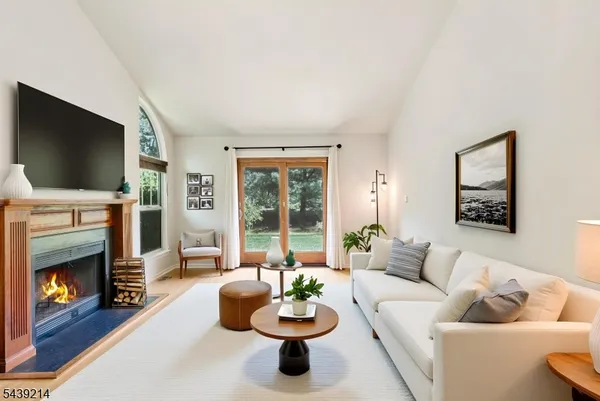 $698,000 | 325 Greenfield Road, Bridgewater, NJ 08807