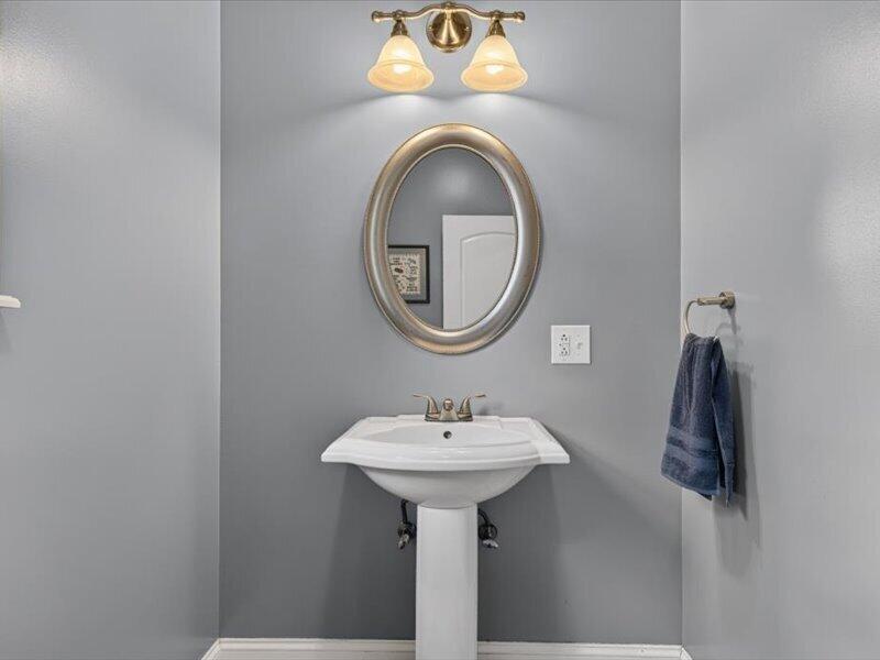 43 Skyline Road Bangor, ME 04401 - Photo 21 of 86 18-43 Skyline Rd-51