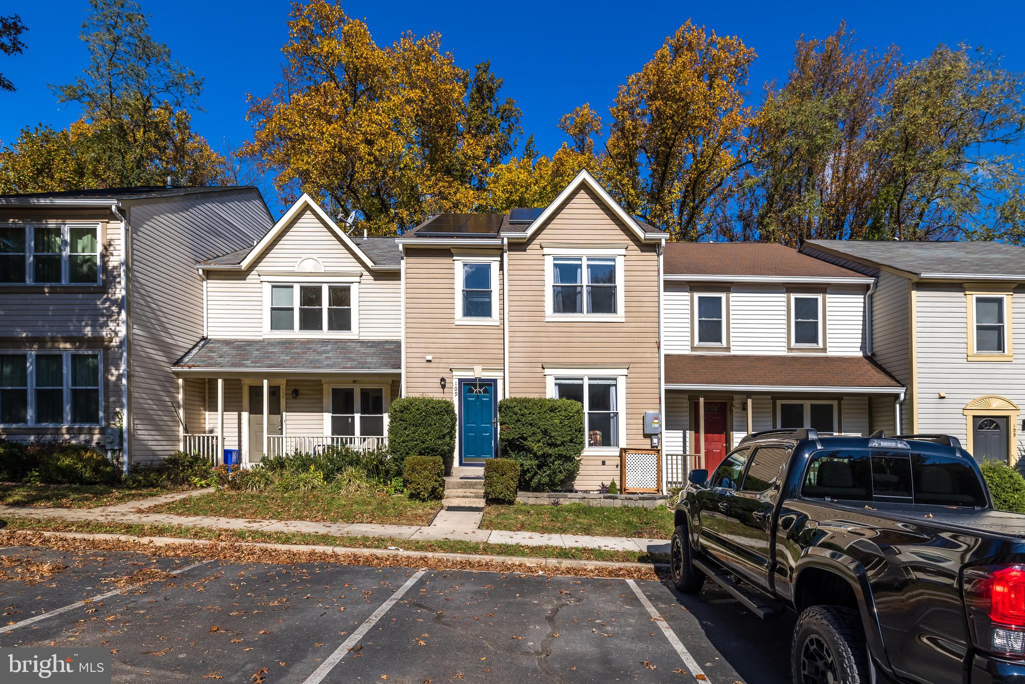 109 Kinsman View Circle Silver Spring, MD 20901 - Photo 2 of 49 Gallery Image 2