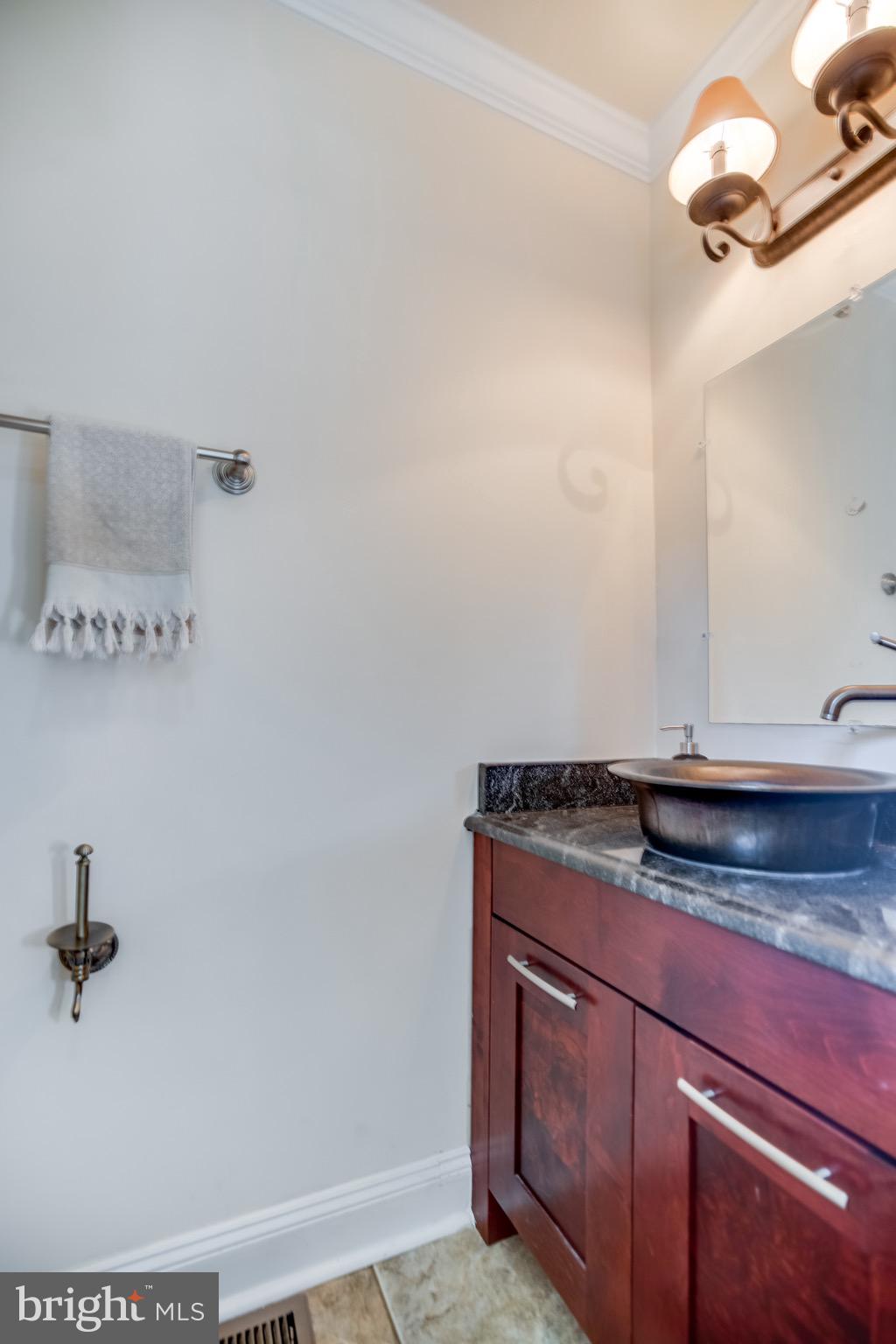 109 Kinsman View Circle Silver Spring, MD 20901 - Photo 16 of 49 Gallery Image 16