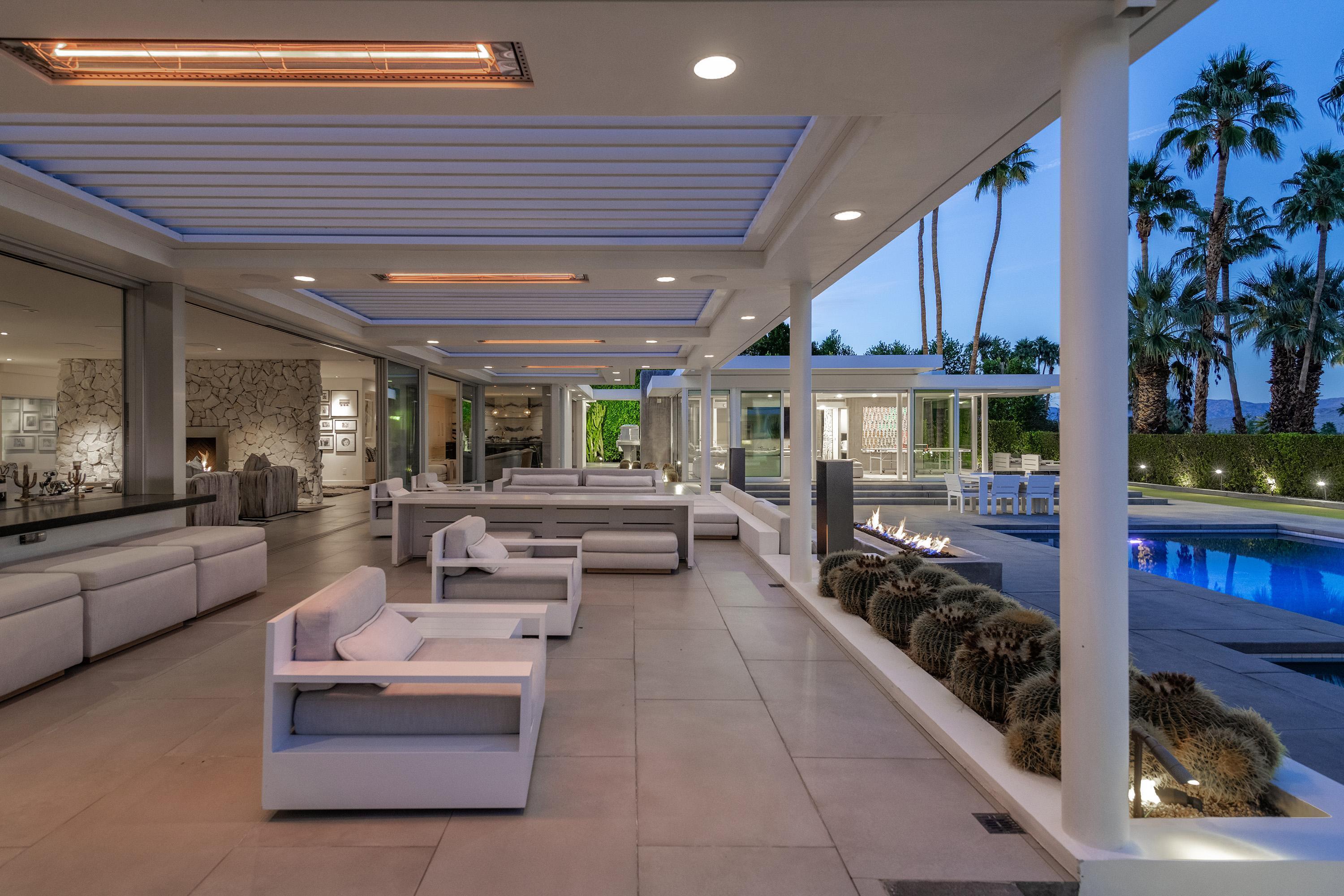 70260 Carson Road Rancho Mirage, CA 92270 - Photo 68 of 80 a lobby with furniture and a potted plant