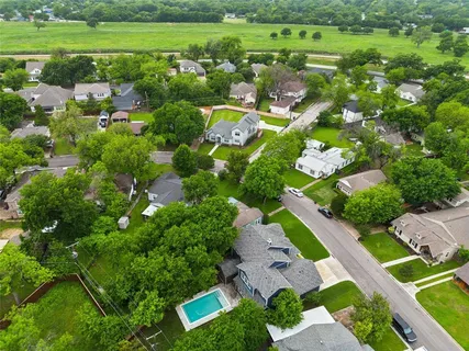 $899,000 | 3821 Oaklawn Drive, Fort Worth, TX 76107