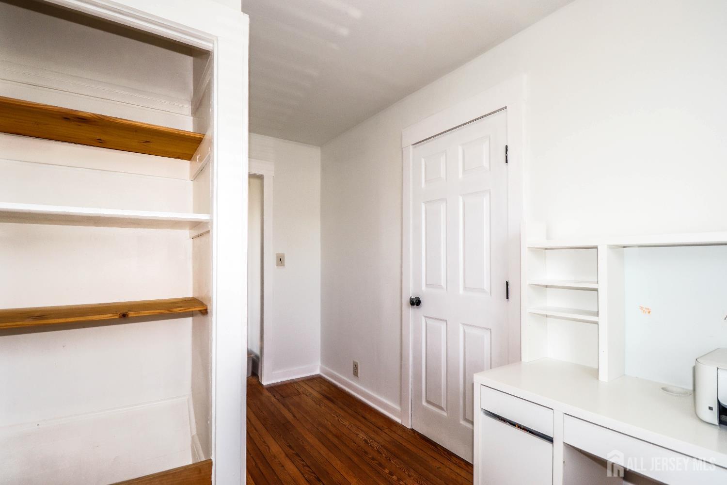 360 Fairview Avenue Dunellen, NJ 08812 - Photo 9 of 44