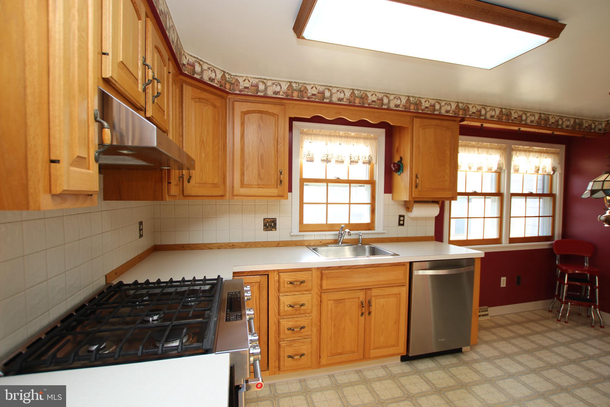 2302 Yellowstone Road Cinnaminson, NJ 08077 - Photo 18 of 33 Gallery Image 18