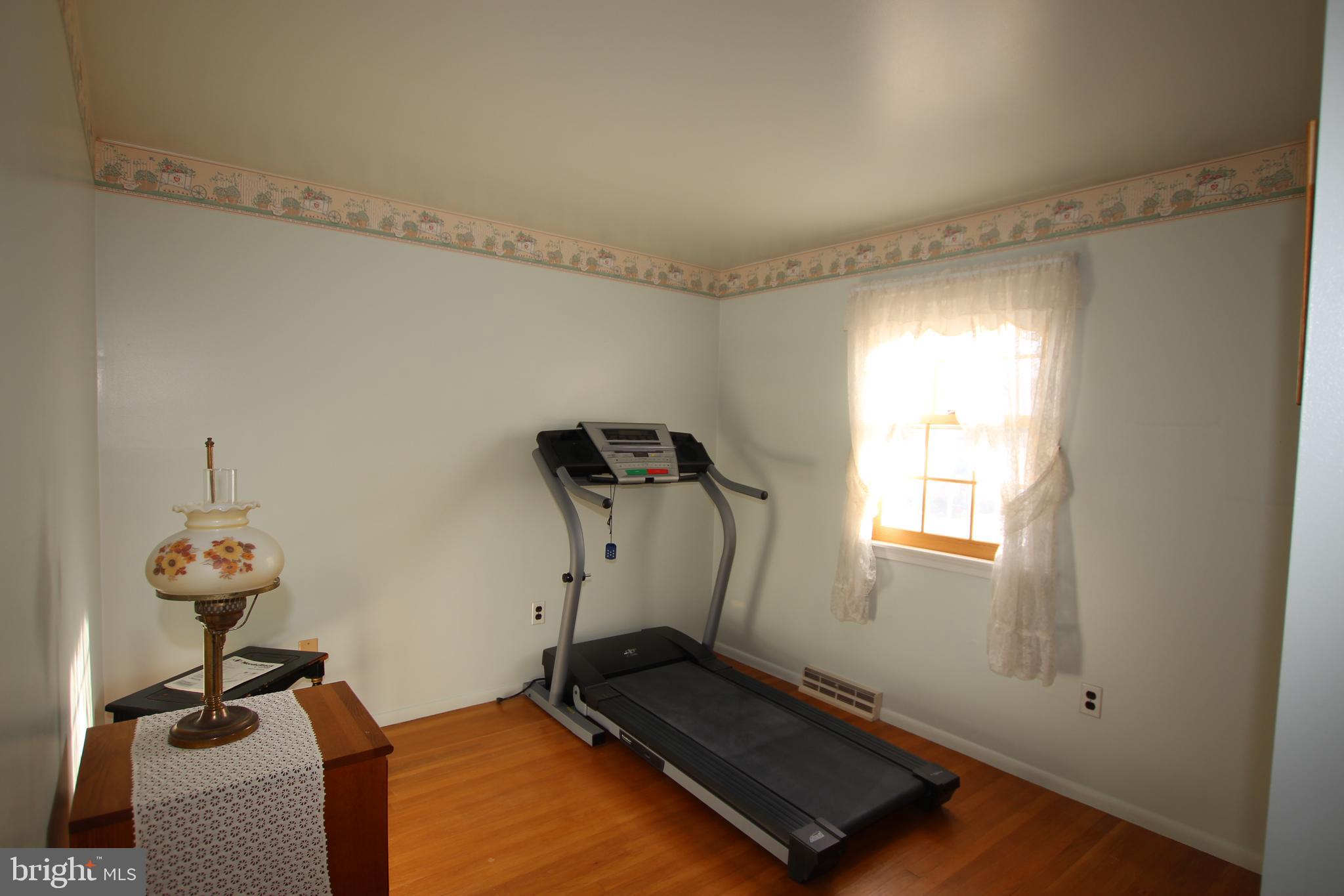 2302 Yellowstone Road Cinnaminson, NJ 08077 - Photo 27 of 33 Gallery Image 27