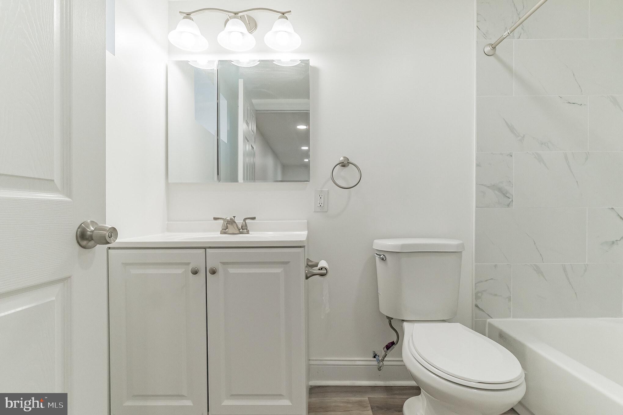 1800 Dutton Mill Road Aston, PA 19014 - Photo 28 of 38 Full Bathroom in Basement