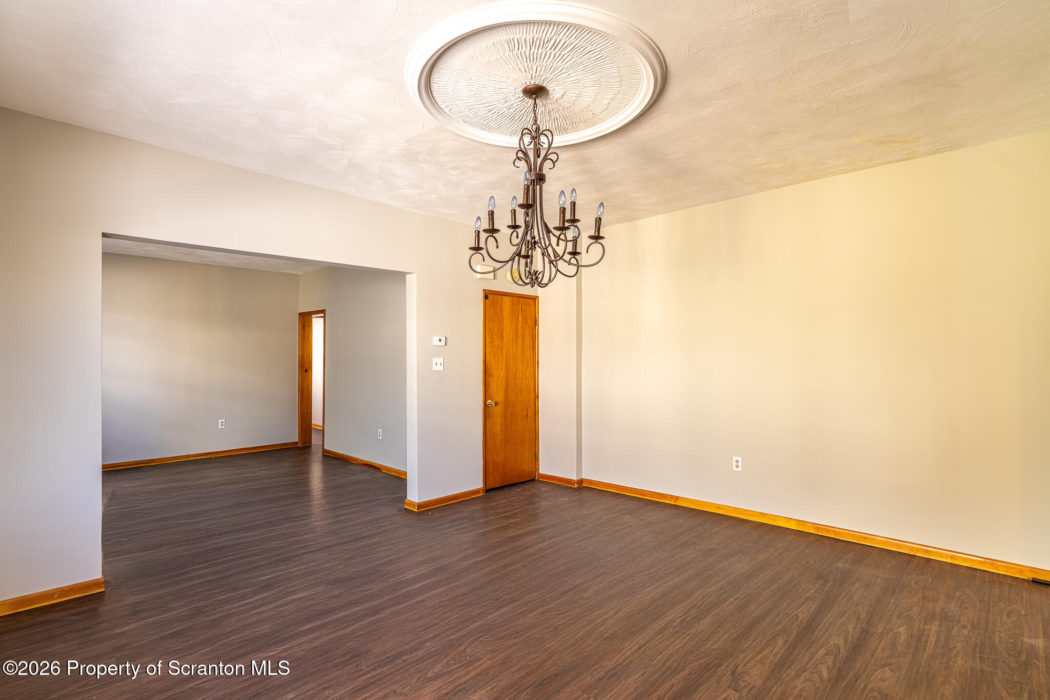 112 East Grove Street Taylor, PA 18517 - Photo 18 of 59 PSU01158-HDR