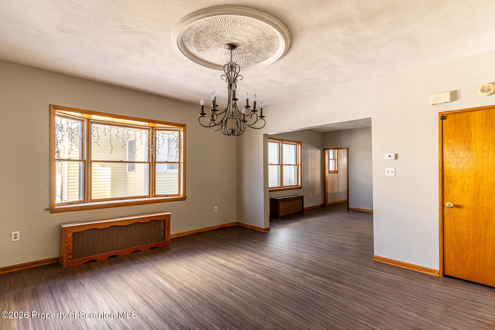 112 East Grove Street Taylor, PA 18517 - Photo 19 of 59 PSU01163-HDR