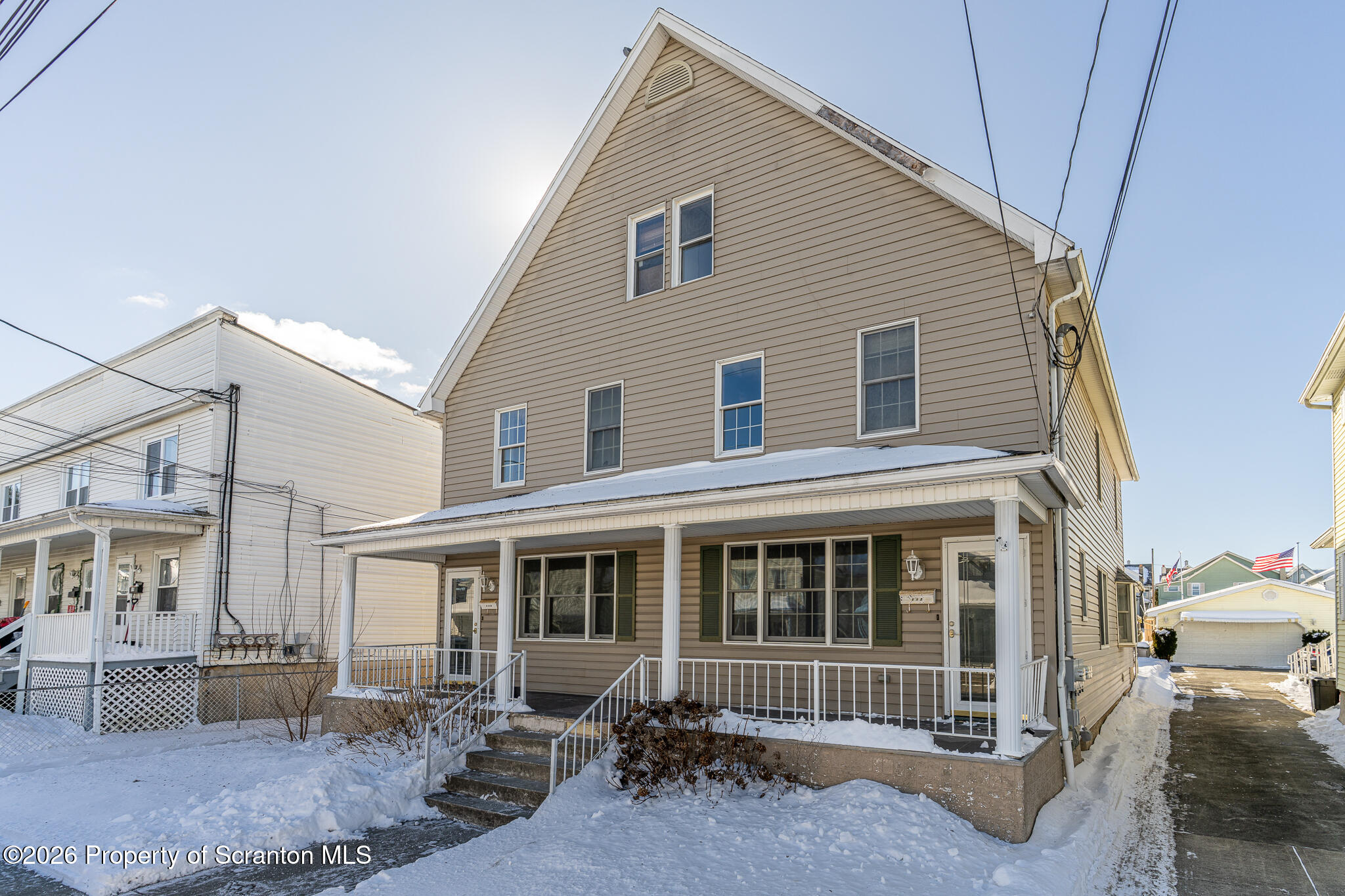 112 East Grove Street Taylor, PA 18517 - Photo 3 of 59 PSU01356