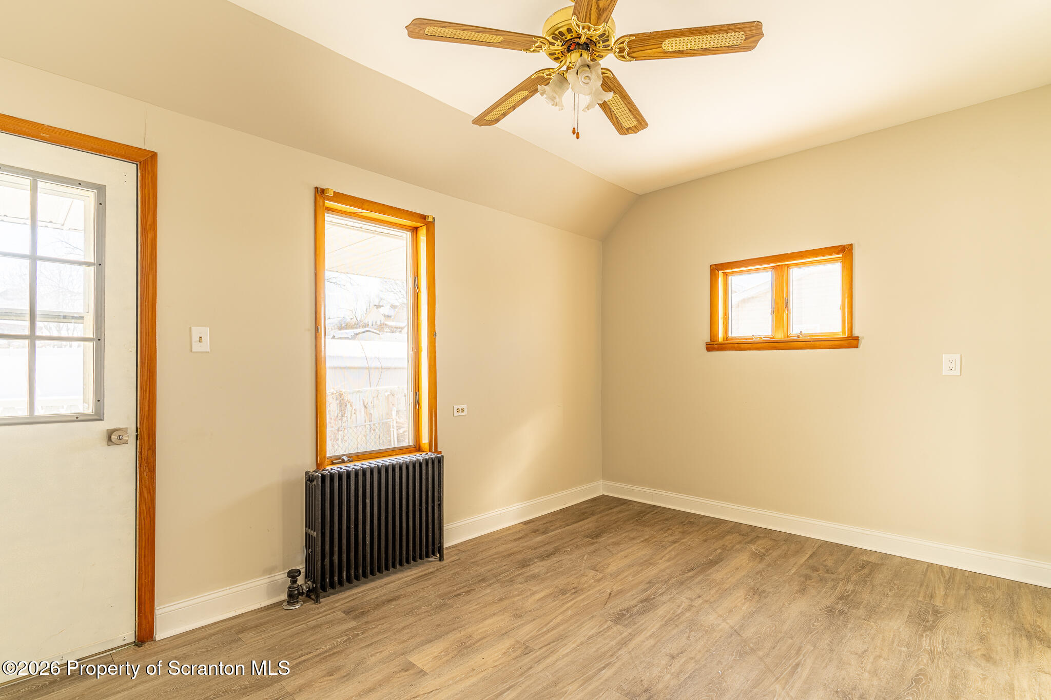 112 East Grove Street Taylor, PA 18517 - Photo 41 of 59 PSU01299-HDR