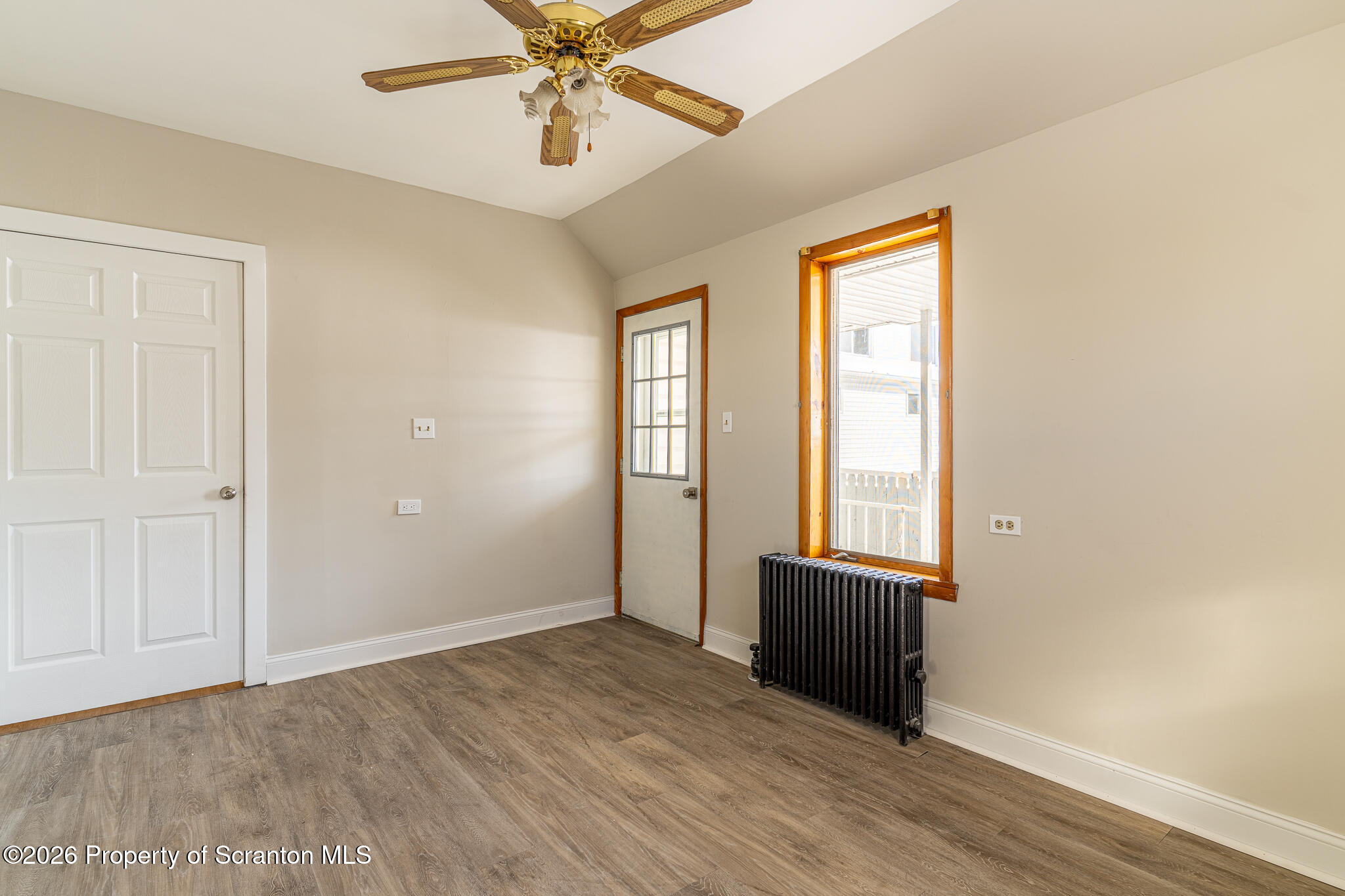 112 East Grove Street Taylor, PA 18517 - Photo 42 of 59 PSU01304-HDR