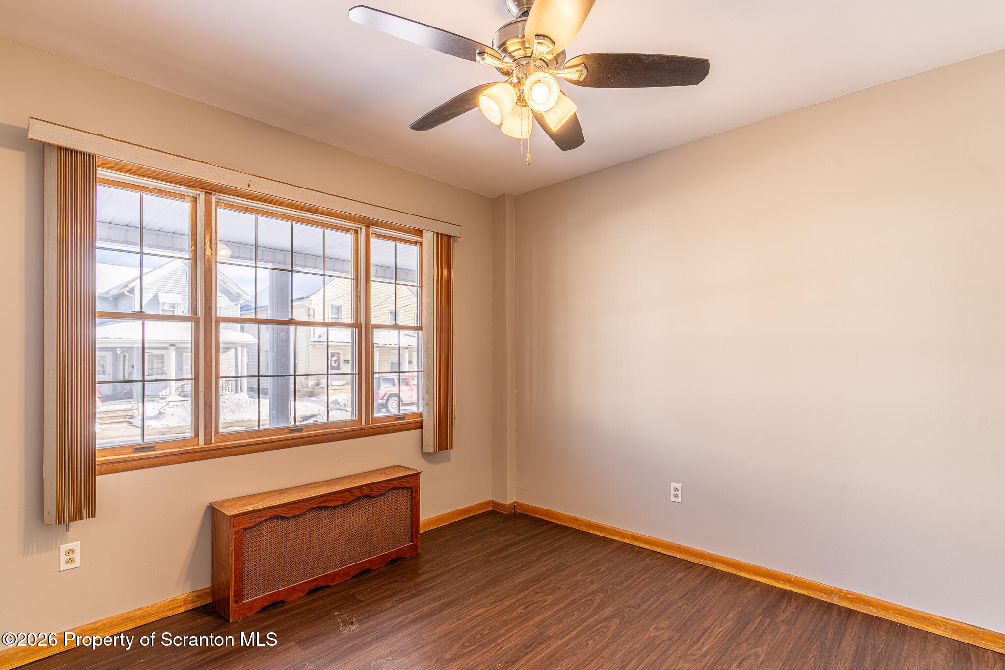 112 East Grove Street Taylor, PA 18517 - Photo 9 of 59 PSU01108-HDR