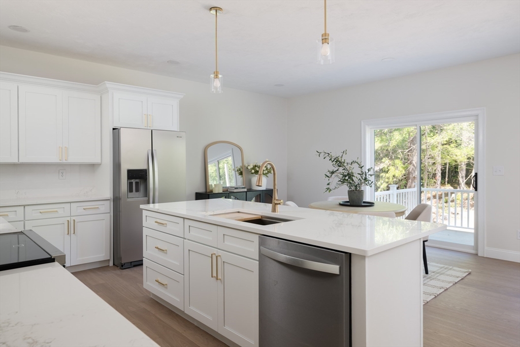 86 High Street, Unit 1 Carver, MA 02330 - Photo 12 of 42