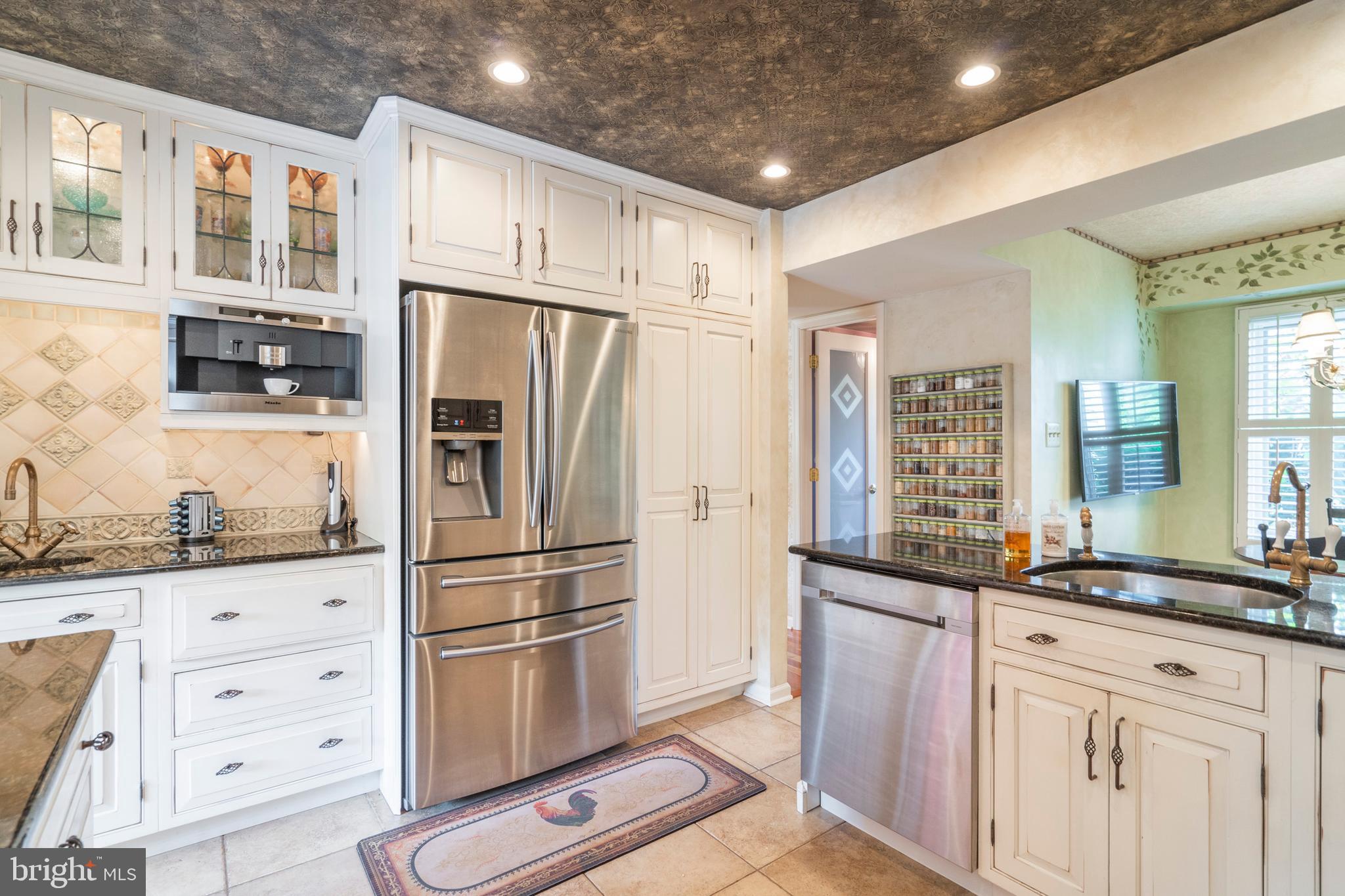 51 Harrison Road East West Chester, PA 19380 - Photo 9 of 27 Kitchen