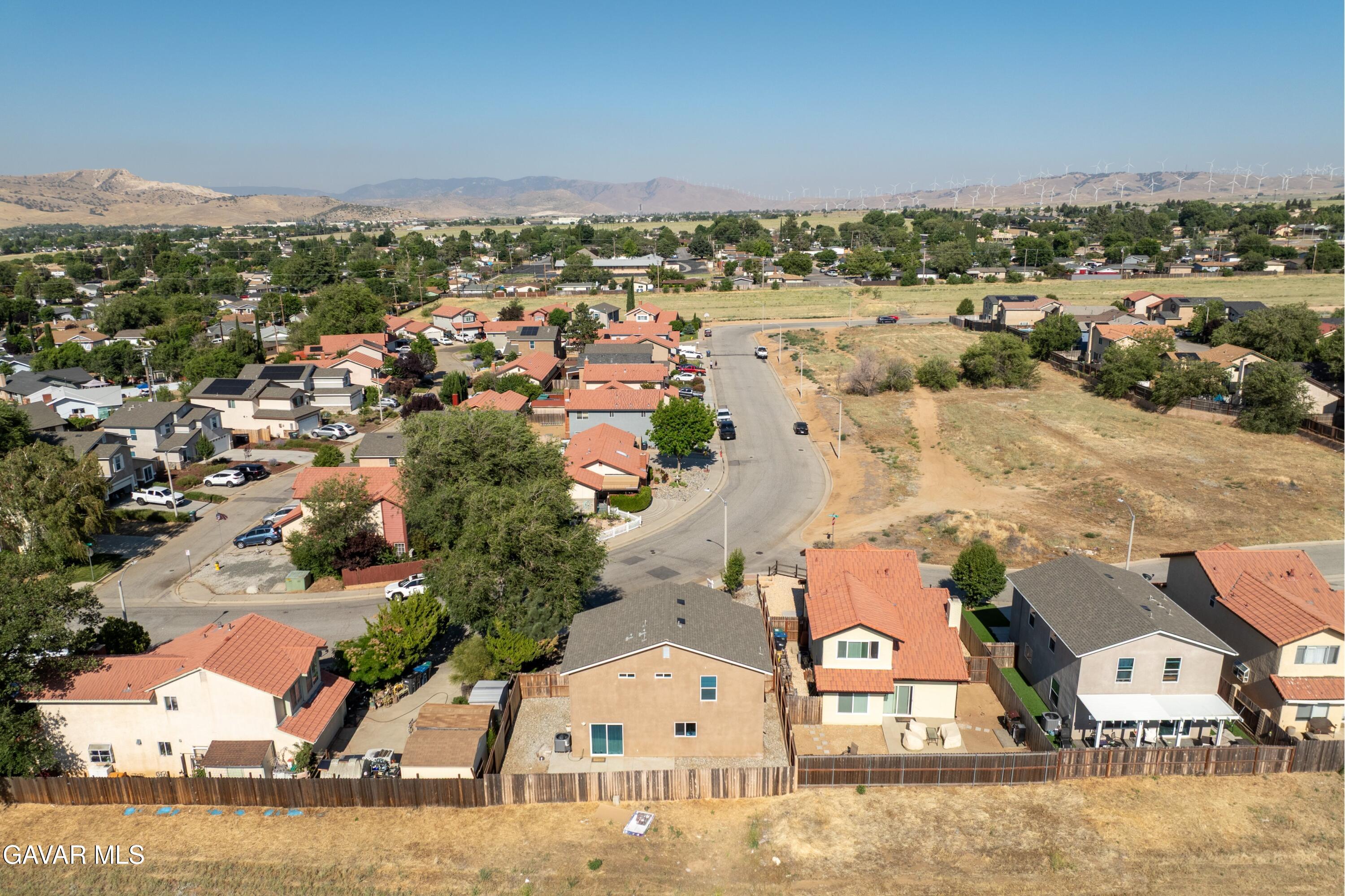 1109 Elm Street Tehachapi, CA 93561 - Photo 27 of 29 24-DJI_0014-HDR
