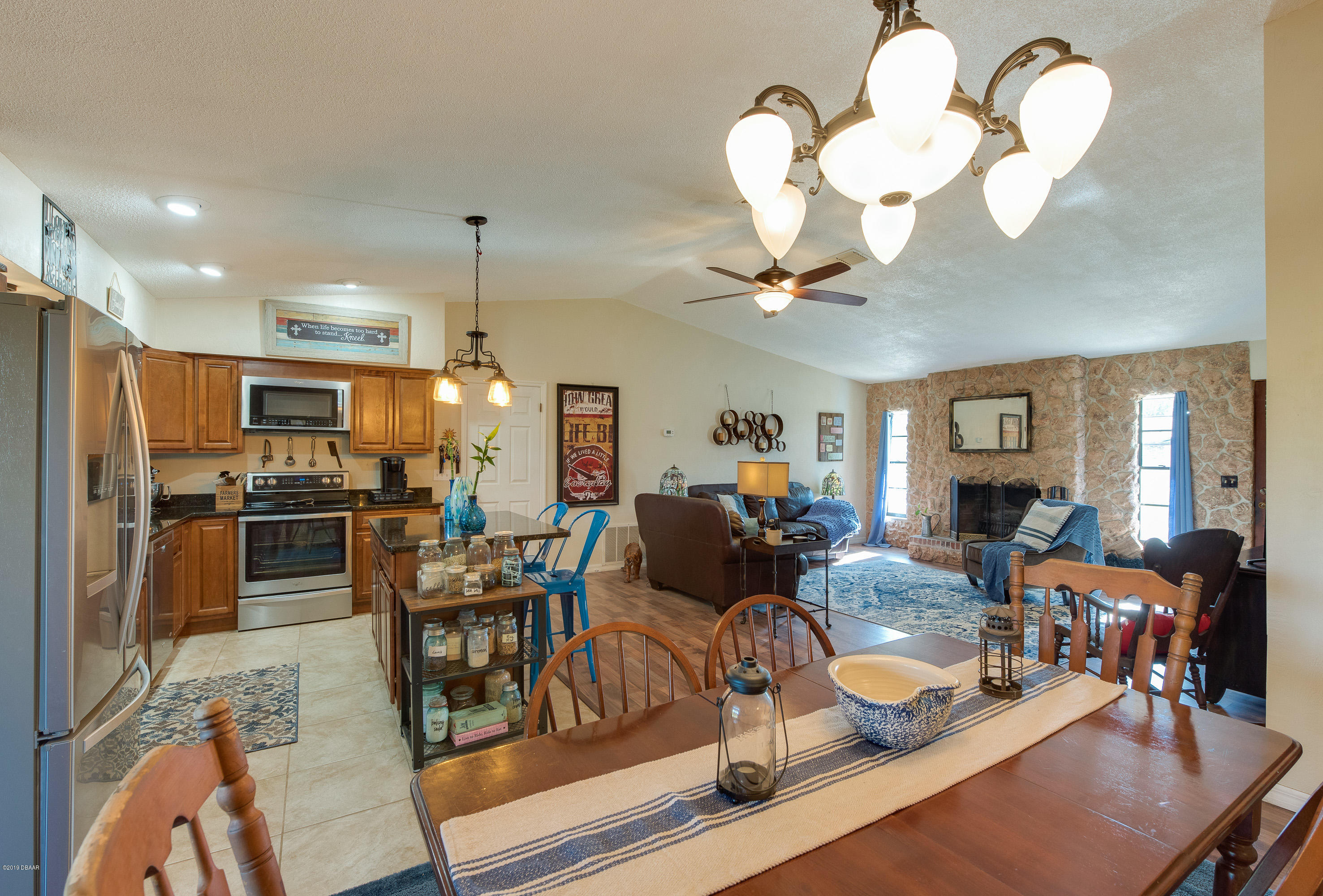 2408 22nd Street Edgewater, FL 32141 - Photo 11 of 25 Dining Area/Kitchen