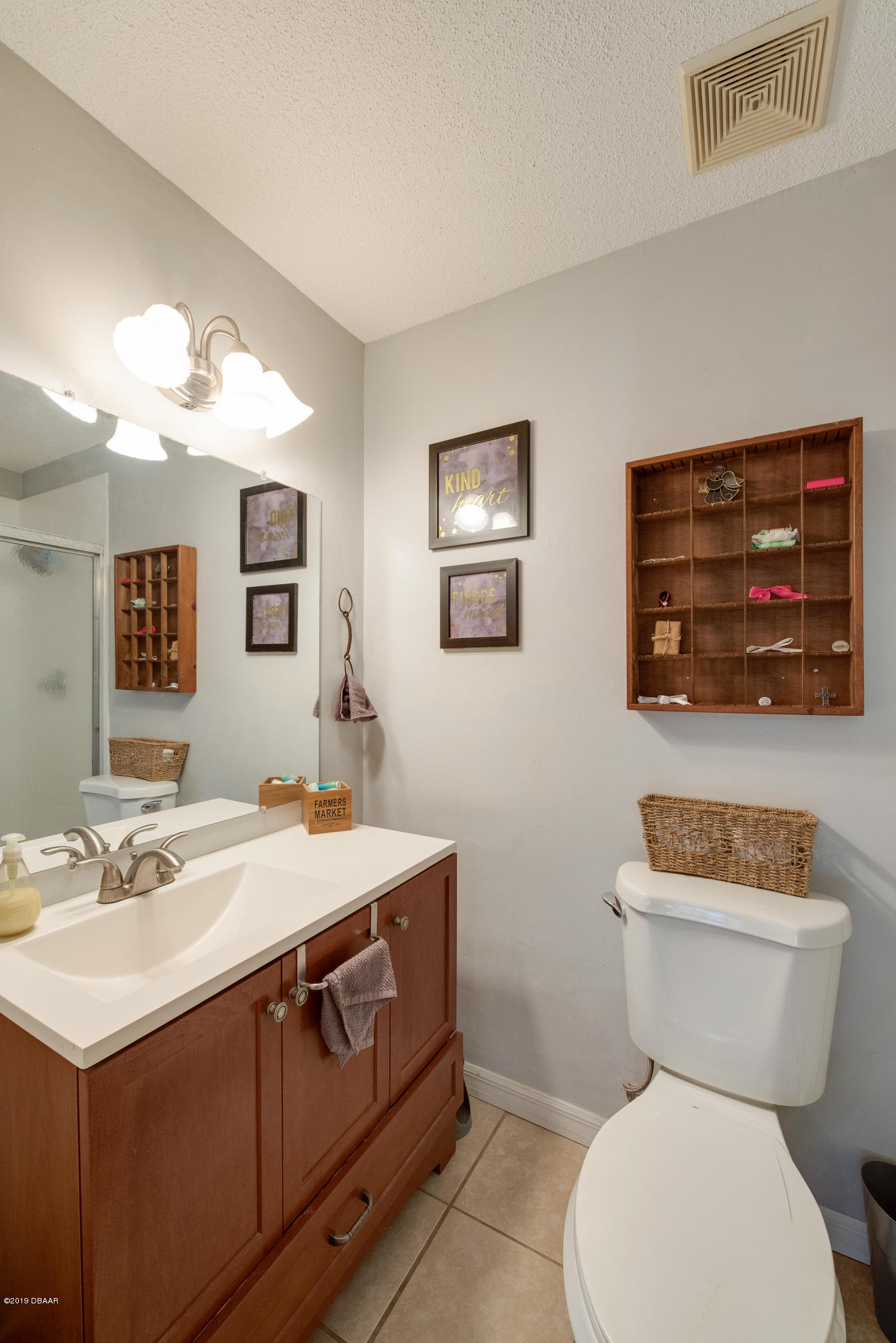 2408 22nd Street Edgewater, FL 32141 - Photo 15 of 25 Master Bathroom