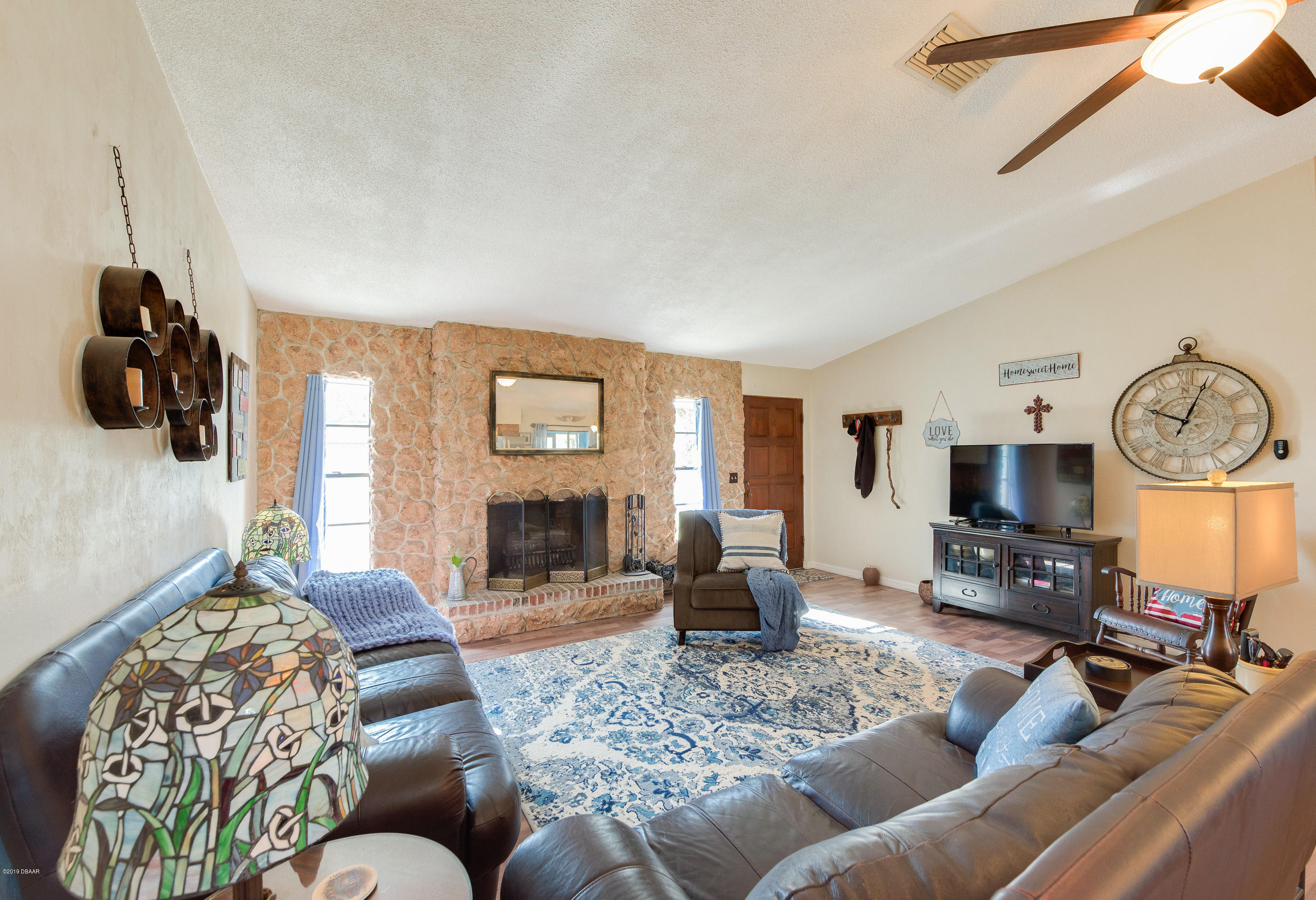 2408 22nd Street Edgewater, FL 32141 - Photo 5 of 25 Living Room