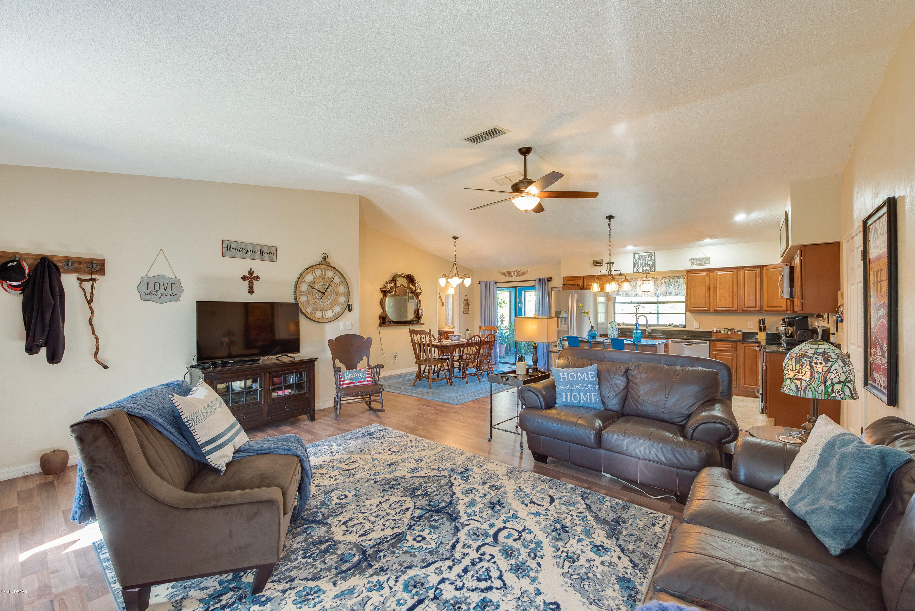 2408 22nd Street Edgewater, FL 32141 - Photo 6 of 25 Living Room