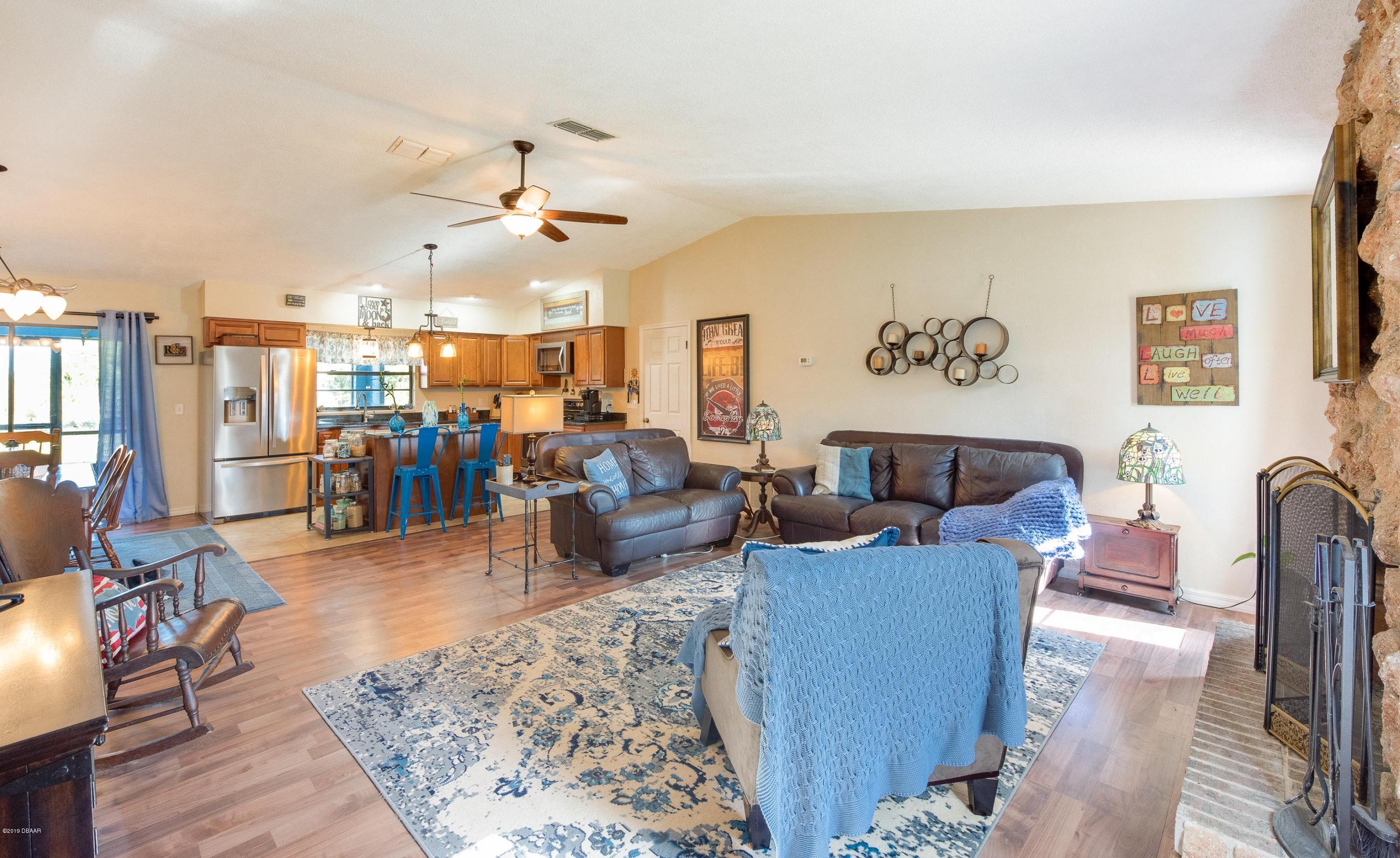 2408 22nd Street Edgewater, FL 32141 - Photo 7 of 25 Living Room