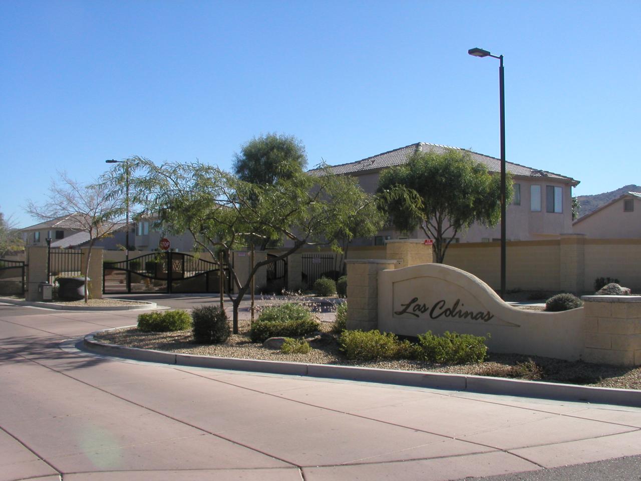 1623 East Harwell Road Phoenix, AZ 85042 - Photo 2 of 7 beautiful gated community