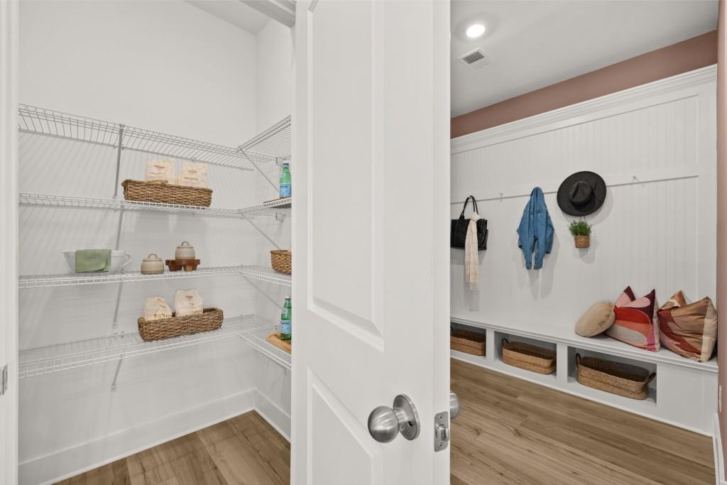 1031 Gage Lane Madison, GA 30650 - Photo 7 of 38