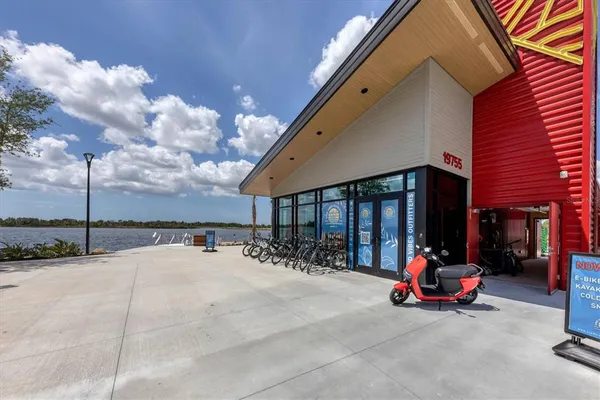 $575,000 | 19851 Quisto Street, Venice, FL 34293