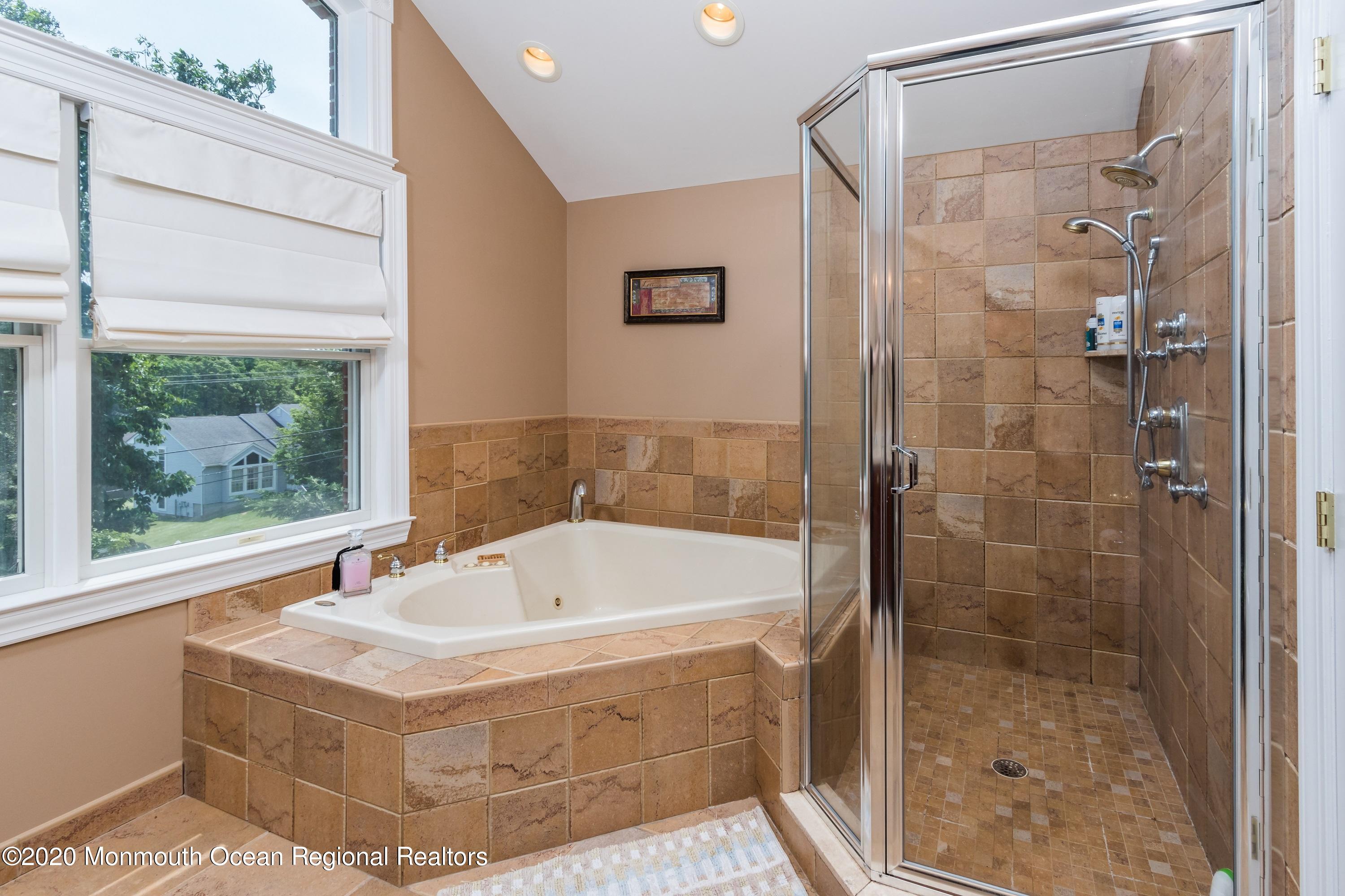 48 Friendship Road Howell, NJ 07731 - Photo 22 of 33 18