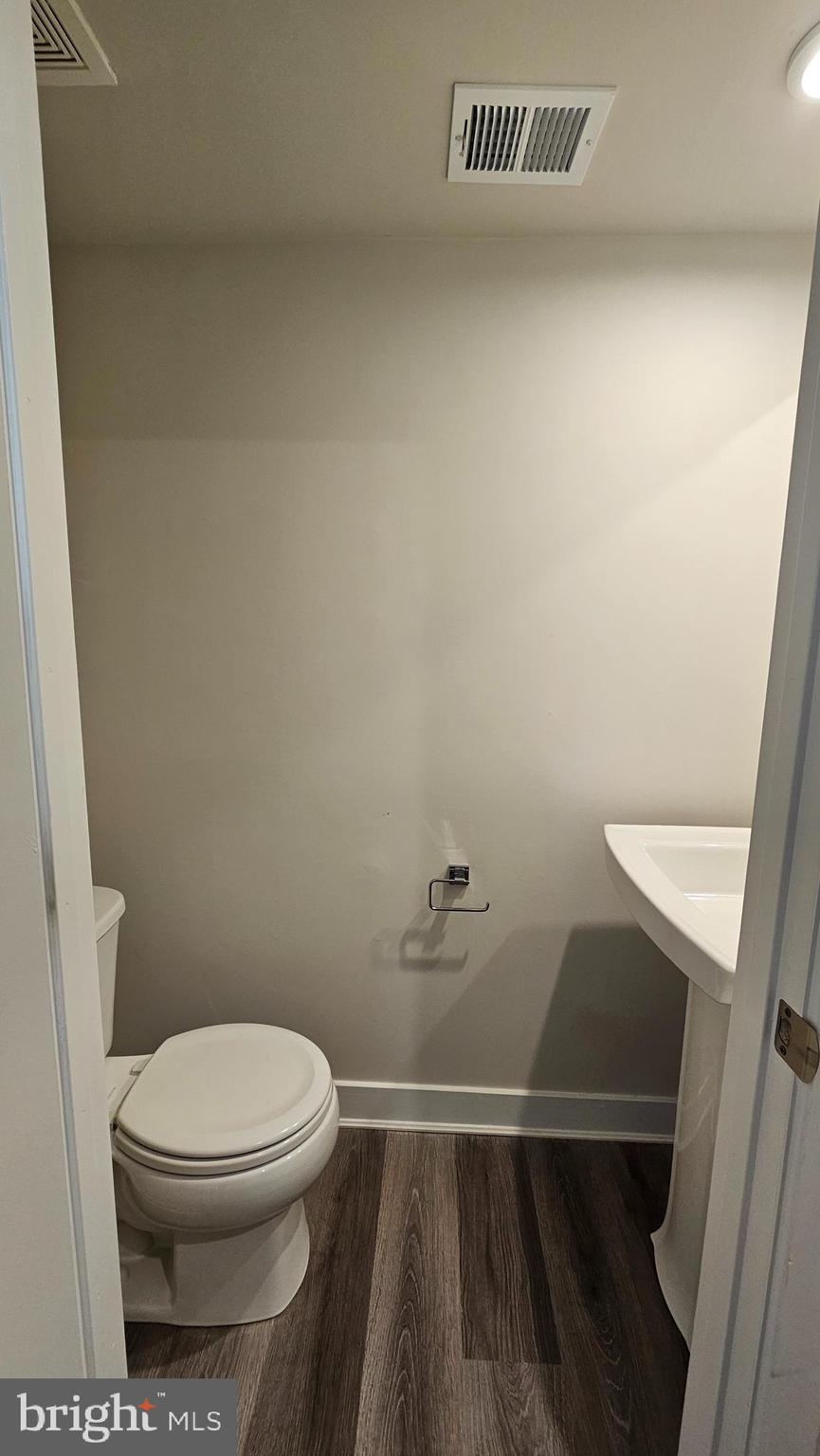 2055 Rivers Drive Newark, DE 19702 - Photo 14 of 48 a bathroom with a toilet