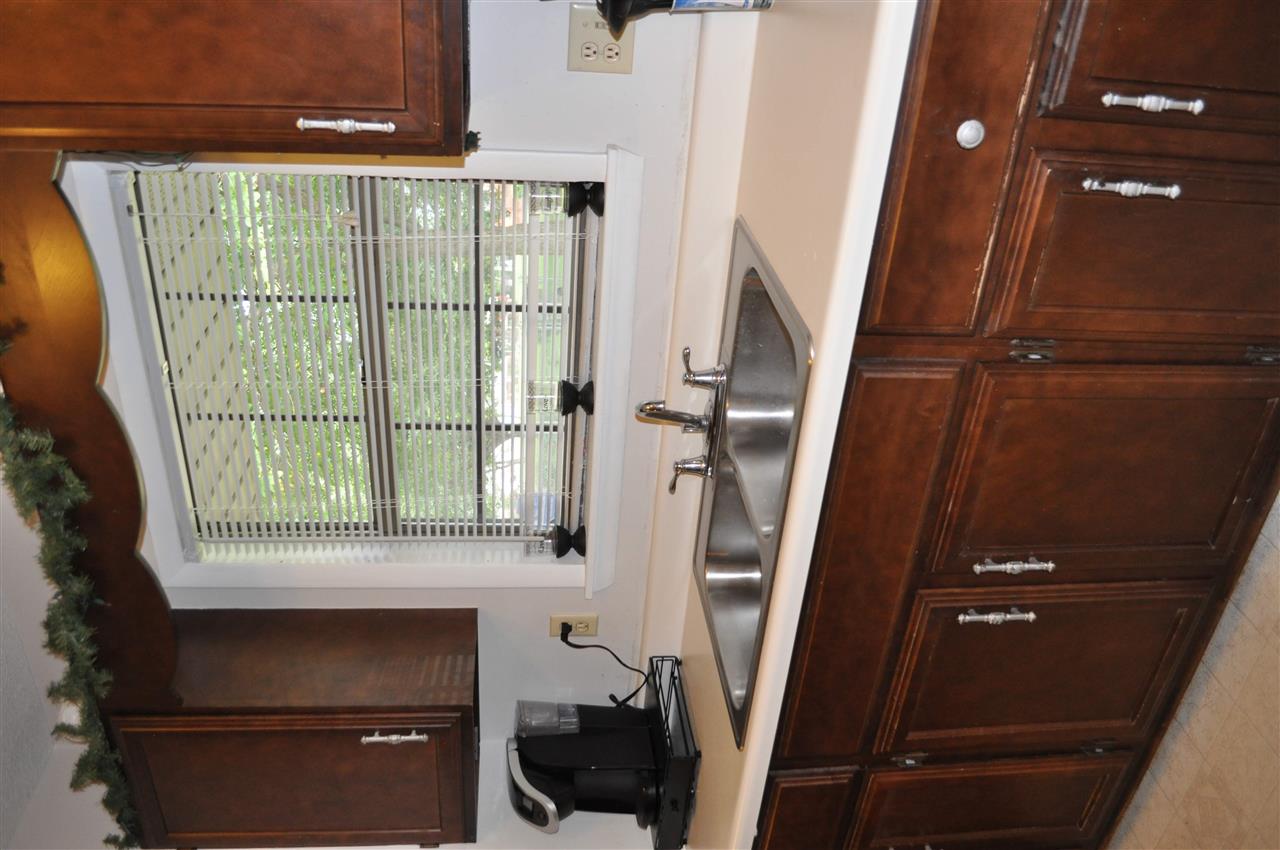 1105 South Limestone Street Gaffney, SC 29340 - Photo 7 of 12 Gallery Image 7